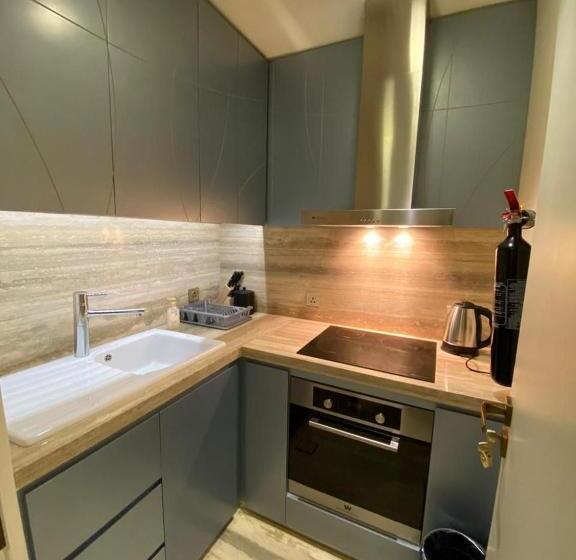 اتاق لوکس, Damac Towers Riyadh