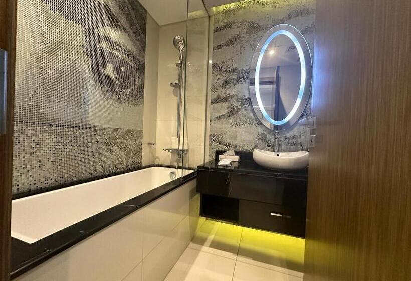 سوییت سوپریور, Damac Towers Riyadh