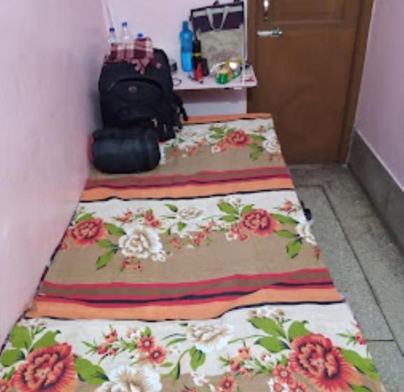 اتاق استاندارد یک نفره, Mayur,cuttack
