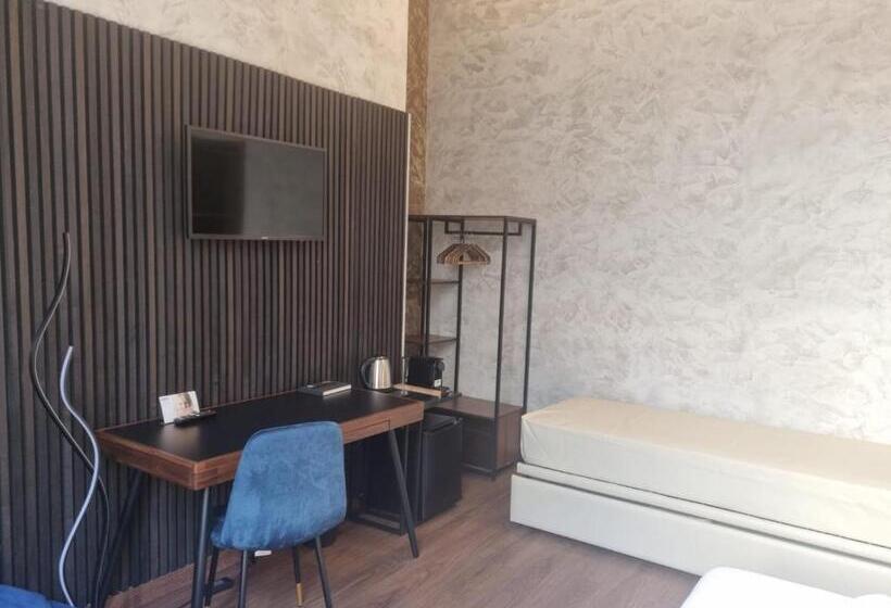 اتاق لوکس چهار تخته, Domus Aquae Rooms & Wellness