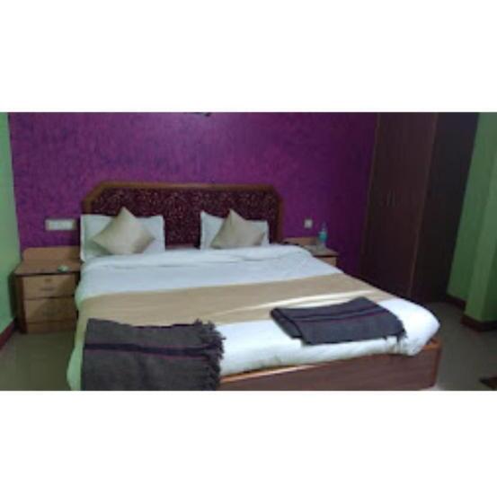 اتاق استاندارد, Shri Jagannath Hotel,cuttack