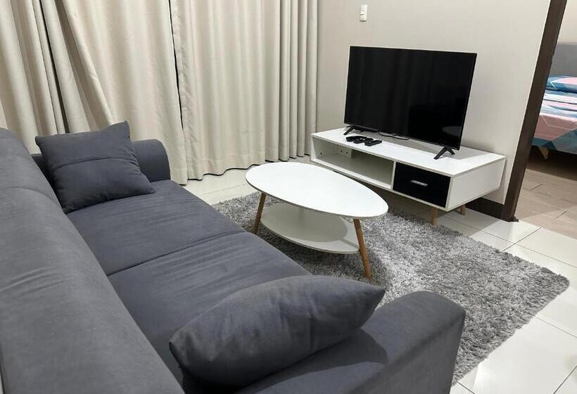 آپارتمان 2 خوابه, Family Home In The Florence Mckinley Hill Taguig