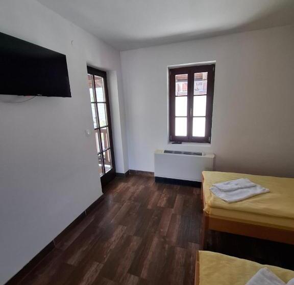 اتاق استاندارد با بالکن, Turistički Centar Andrićgrad
