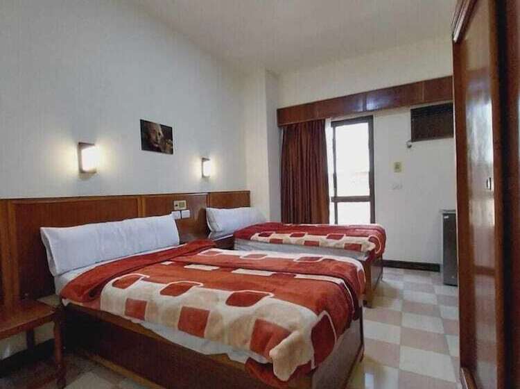 اتاق اکونومی, Merry Land Hotel & Roof Top Nile Restaurant Luxor