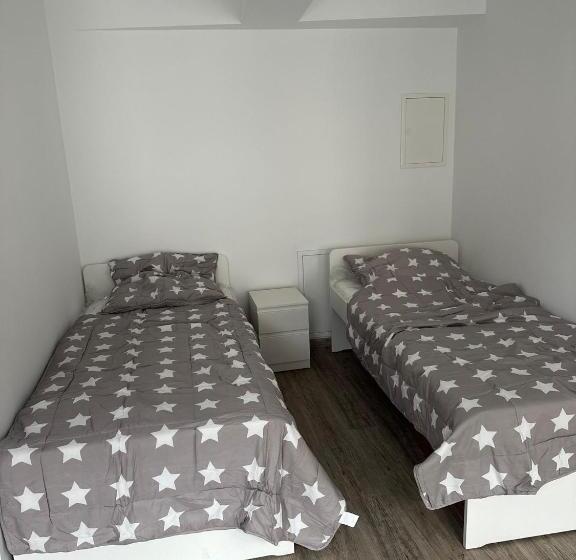 اتاق استاندارد با بالکن, Neckar Apart