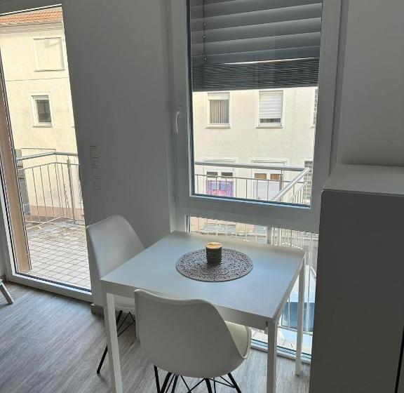 اتاق استاندارد با بالکن, Neckar Apart