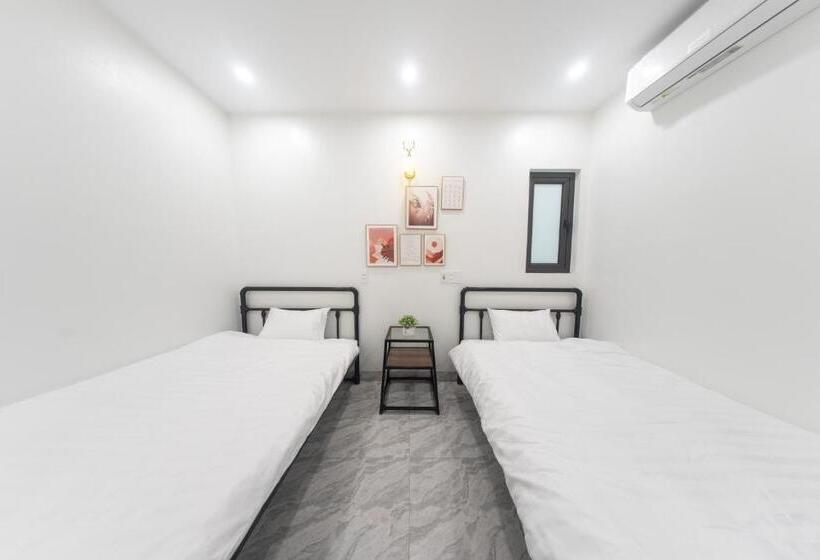 اتاق استاندارد, Strawberry House , Tour & Motorbikes Rentel