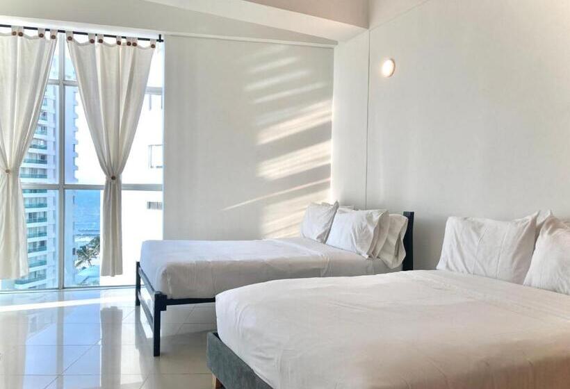 آپارتمان 1 خوابه با بالکن, Cozy 2br With Ocean View In Cartagena