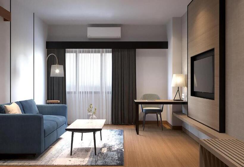 エクゼクティブスイート, Aston Palu Hotel & Conference Center