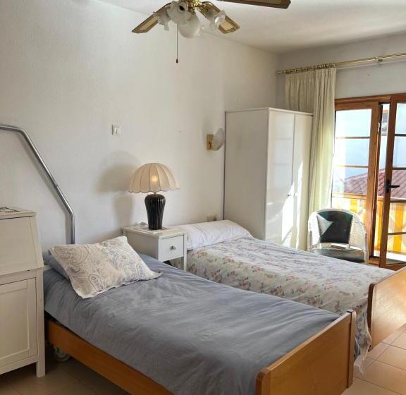 침실 1개 바다 전망 아파트, Marysol Hotel Apt With Atlantic View