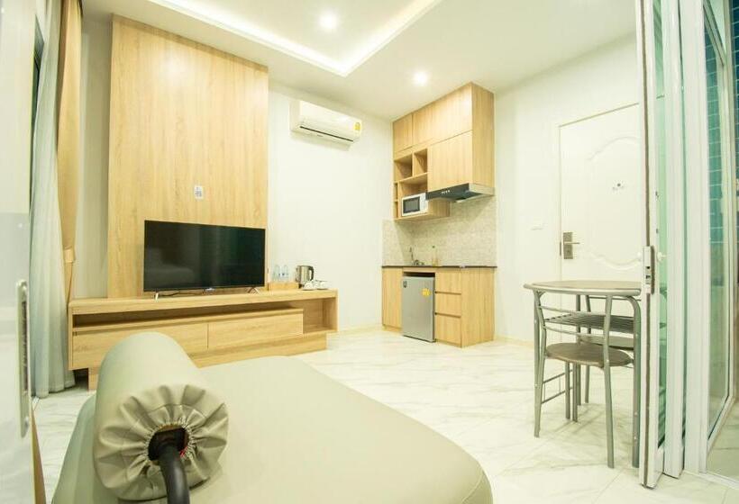 اتاق استاندارد با بالکن, D Eco Hotel Health Center Pattaya