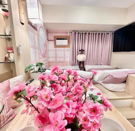 استودیو استاندارد با چشم‌انداز استخر, Doms Ryokan In Avida Aspira With Wifi And Netflix