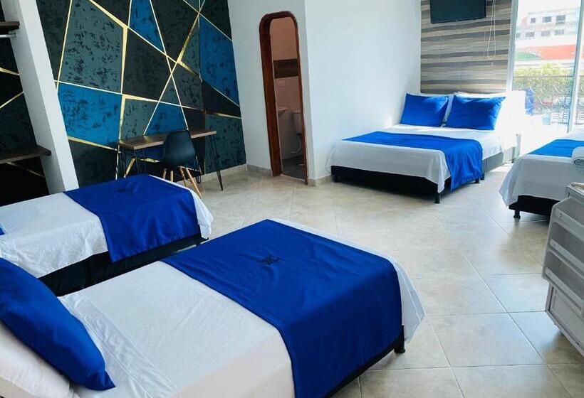 اتاق خانوادگی, Calle Real Inn