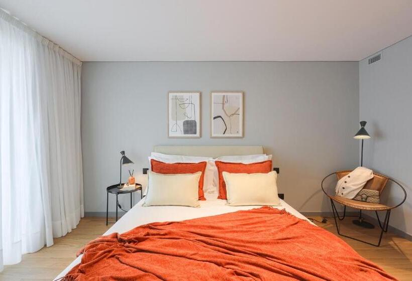 استودیوی لوکس, Nôma Living Icon Apartments