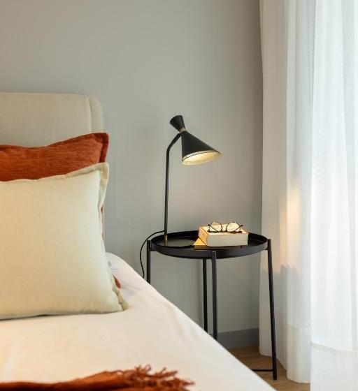 استودیو استاندارد با بالکن, Nôma Living Icon Apartments