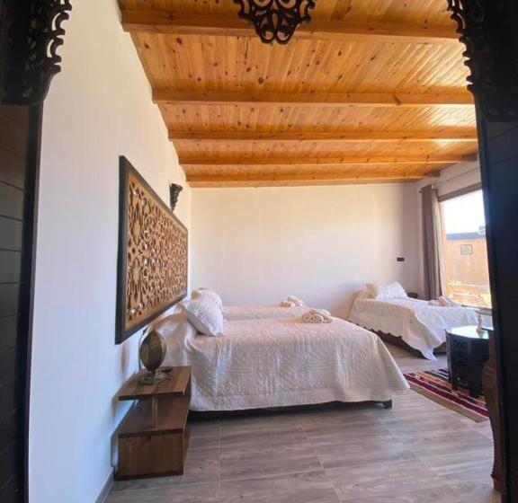 اتاق استاندارد سه تخته با چشم‌انداز, La Merveille Dakhla Guest House