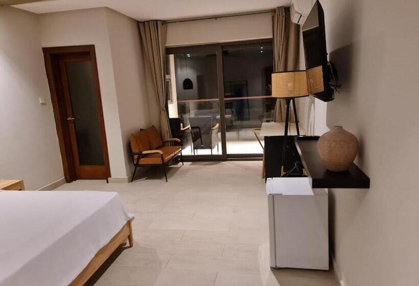 اتاق استاندارد با بالکن, Serenity Terraces Beach, Hotel   Kokrobite