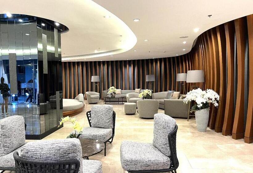 سوییت خانوادگی, Shore Residences Moa Dynastel Staycation