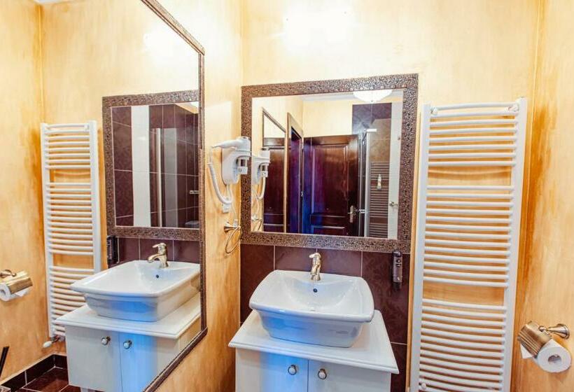 اتاق پرمیوم, 4cardinal S Hotel Boutique