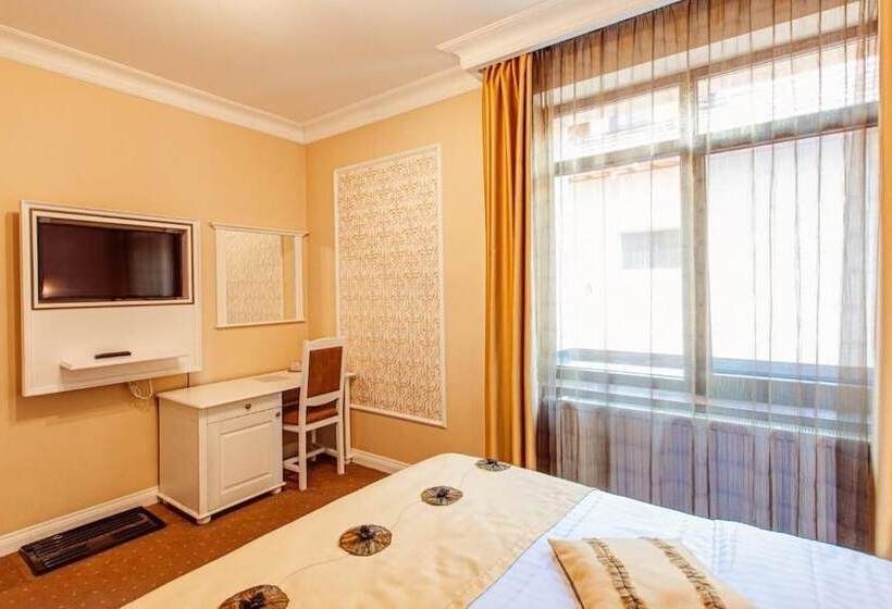 اتاق استاندارد, 4cardinal S Hotel Boutique