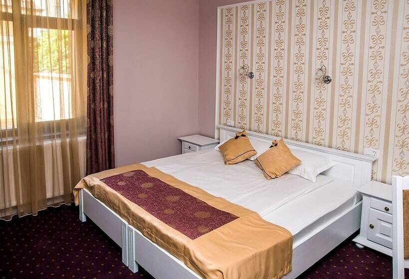 اتاق استاندارد, 4cardinal S Hotel Boutique