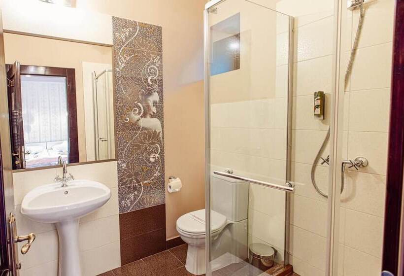 اتاق استاندارد, 4cardinal S Hotel Boutique