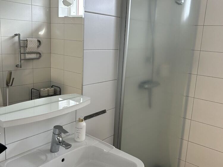 استودیوی لوکس, Halmstad Gårdshotell