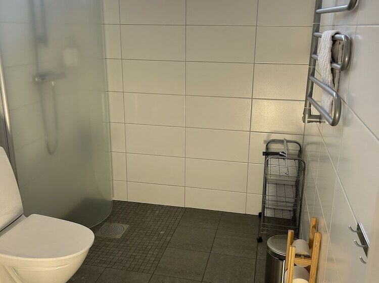 استودیوی لوکس, Halmstad Gårdshotell