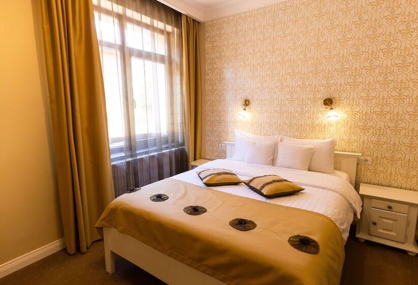 اتاق استاندارد, 4cardinal S Hotel Boutique