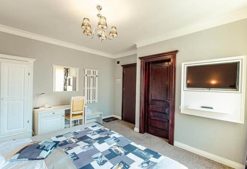 اتاق استاندارد, 4cardinal S Hotel Boutique