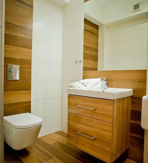 اتاق استاندارد چهار تخته, Apartamenty Rubin