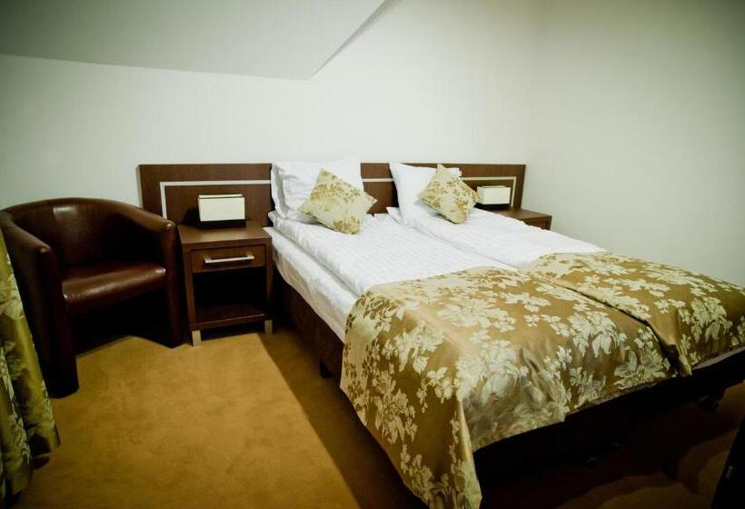اتاق استاندارد چهار تخته, Apartamenty Rubin