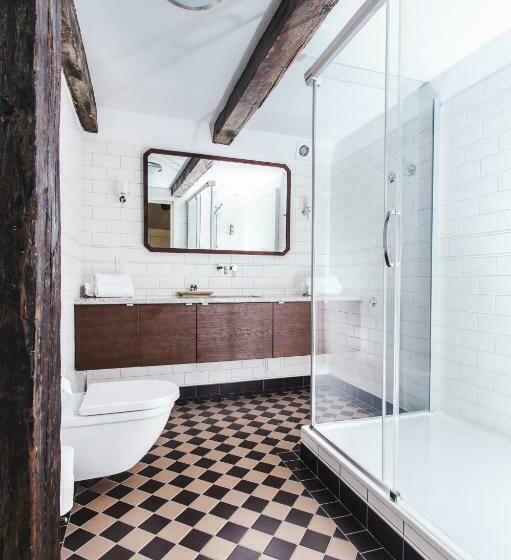 استودیوی استاندارد, Apartamenty Sowa Toruń