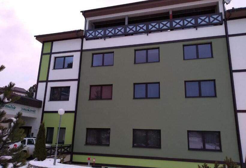 استودیوی استاندارد, Apartmanovy Dom Familia Smokovec