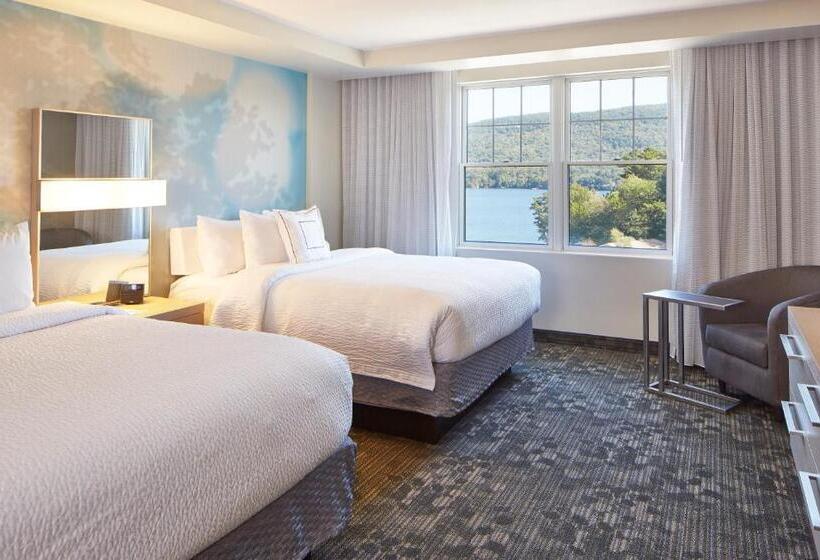 سوییت, Courtyard By Marriott Lake George