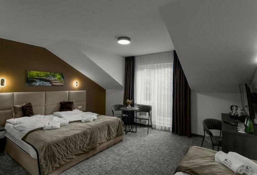 اتاق استاندارد سه نفره, Pensjonat śnieżka Spa