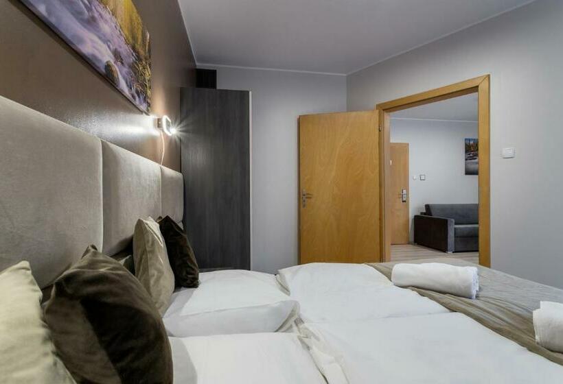 استودیوی استاندارد, Pensjonat śnieżka Spa