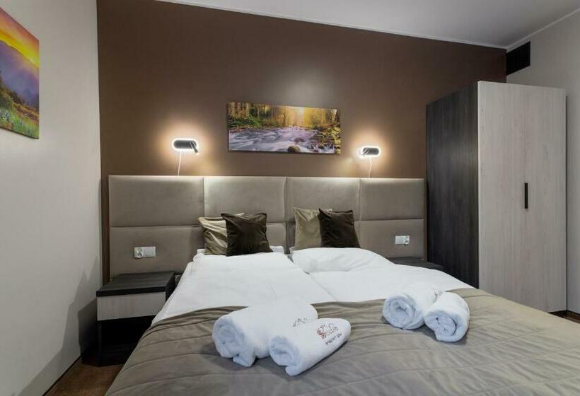 استودیوی استاندارد, Pensjonat śnieżka Spa