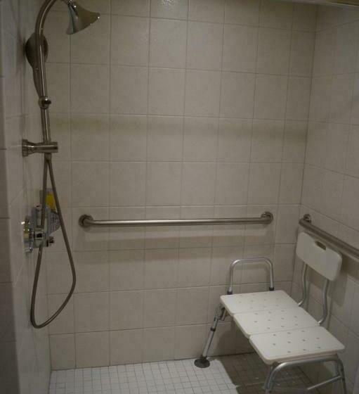 اتاق استاندارد با تخت بزرگ برای معلولان, Salvatores Grand