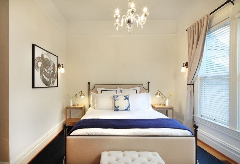 اتاق استاندارد با تخت بزرگ, The Grape Leaf Inn