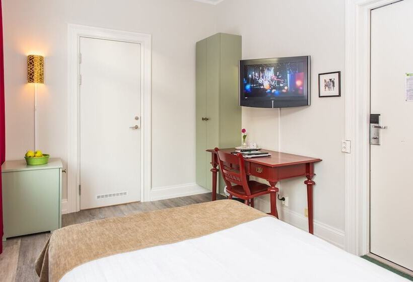 اتاق استاندارد یک نفره, Spis Hotell Amber