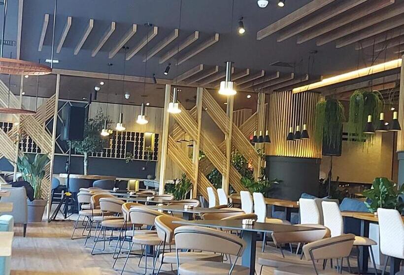 آپارتمان 1 خوابه با چشم‌انداز, Apart Hotel Zlatni Javor, Apartment 410