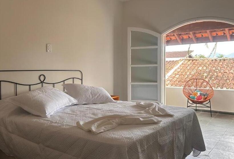 اتاق استاندارد با بالکن, Suítes Aqui é Seu Lugar Itaguá