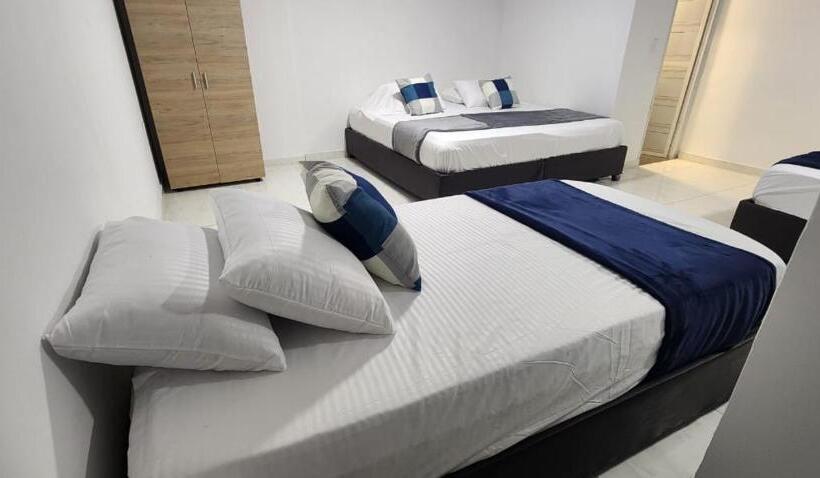 اتاق استاندارد چهار تخته, Edificio Regata Inn