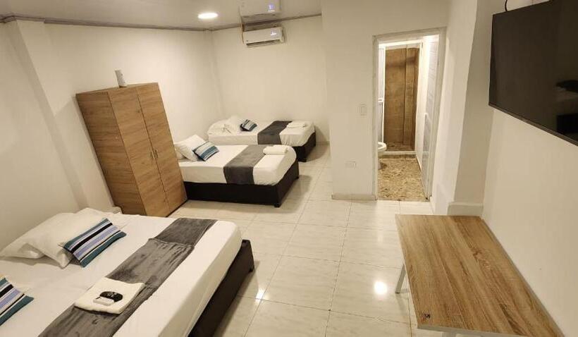اتاق استاندارد چهار تخته, Edificio Regata Inn
