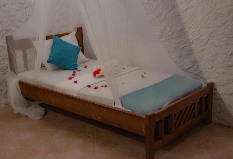 اتاق خانوادگی با چشم‌انداز دریا, Ha Beach Hotel Zanzibar