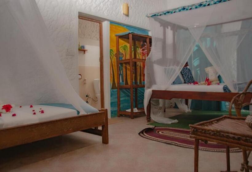 اتاق خانوادگی با چشم‌انداز دریا, Ha Beach Hotel Zanzibar