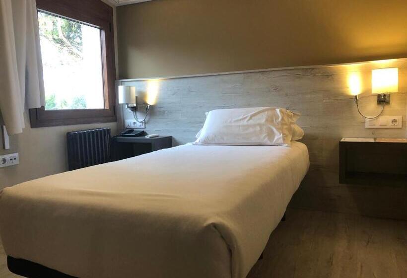 اتاق استاندارد یک نفره, Restaurante El Montico