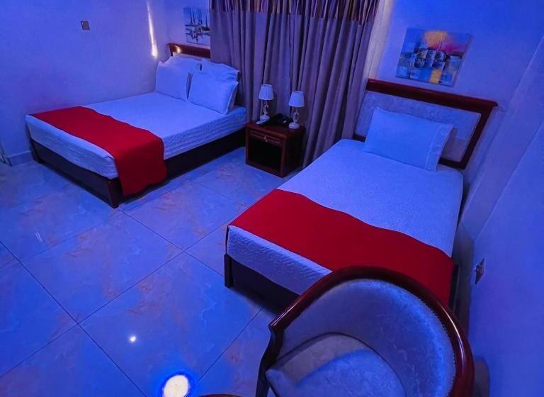 اتاق خانوادگی, Rosenia Boutique Hotels