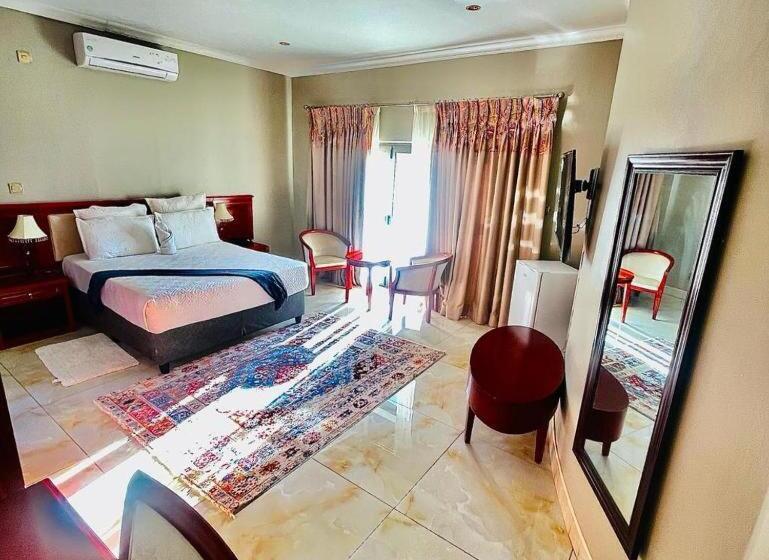 اتاق خانوادگی, Rosenia Boutique Hotels